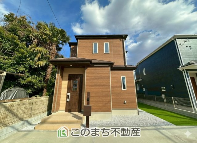 ハートフルタウン宇都宮市岩曽町1428番の外観|"建物完成につきご内覧可能です！
飽きのこないシンプルな外観と
閑静な住宅街は永住の地にピッタリです♪"
