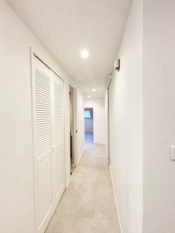 フローラ御影フラットの玄関