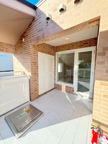 フローラ御影フラットのバルコニー