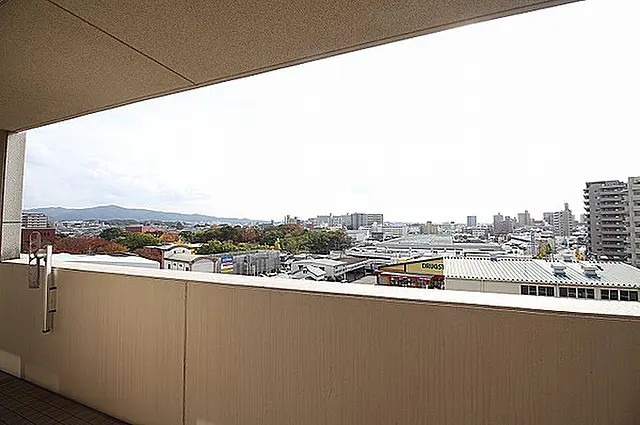 エイルマンション諏訪野エクシアのバルコニー|開放的で明るい空間を演出してくれるバルコニーです