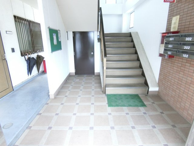 ハイツトビのロビー