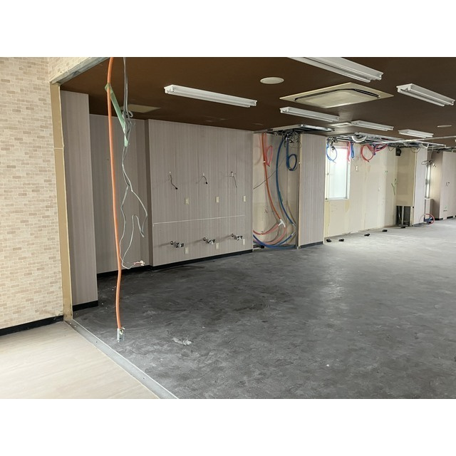 東大宮西口ビルの居間・リビング|おしゃれな居間です