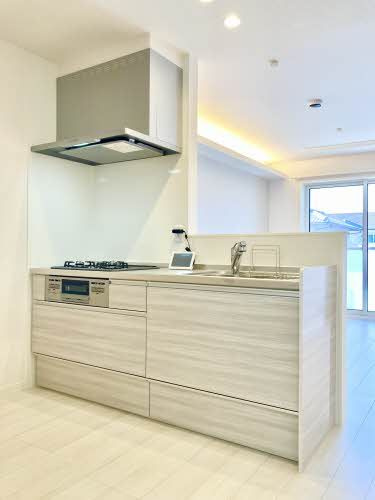 シャーメゾンアストラ