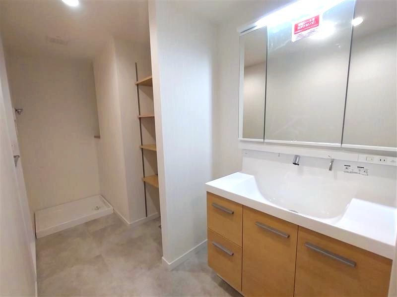 パークシティ新瀬戸二番街スカイスクエアの独立洗面台