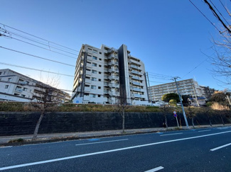 【外観】 | レクセル稲毛パークス | 堅固な造りで安心感のある外観。管理状態も良好です。