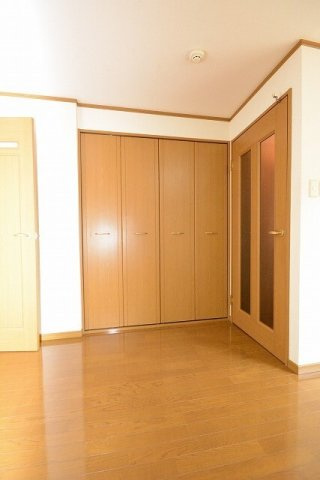 リブェール嵐山の内装