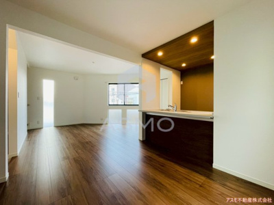 【居間・リビング】 | インディビジュアル関目