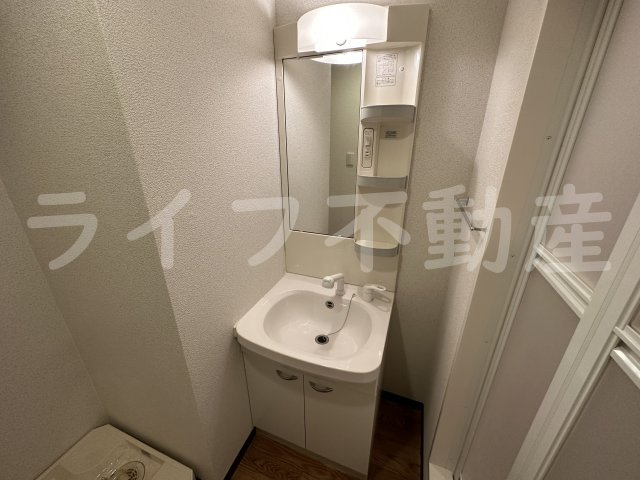 Ｍ’プラザ布施弐番館の独立洗面台|独立洗面台で身支度をすべて済ませてしまいましょう