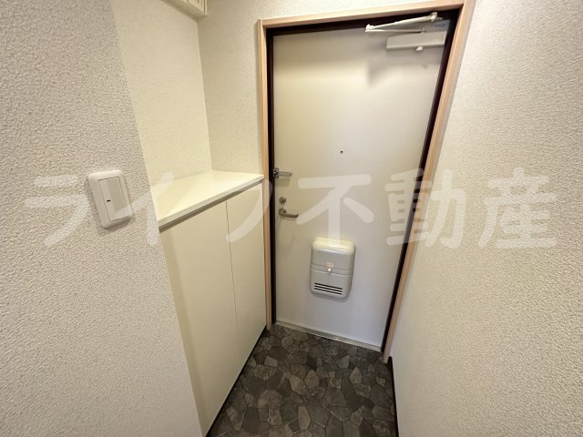 Ｍ’プラザ布施弐番館の玄関|きれいな玄関です