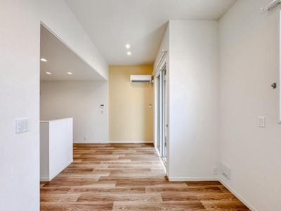 【洋室】 | 美園ミノリエ 花梨