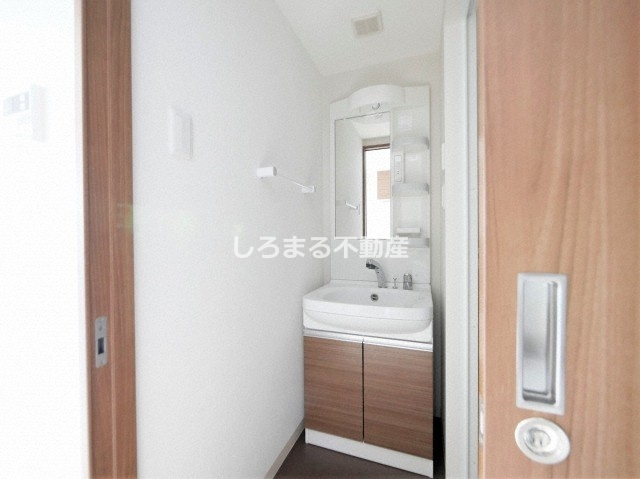 アール大阪グランデの洗面所