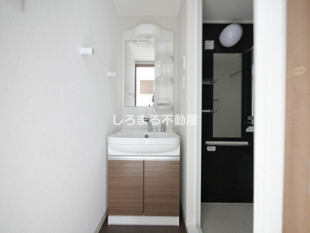 アール大阪グランデの洗面所