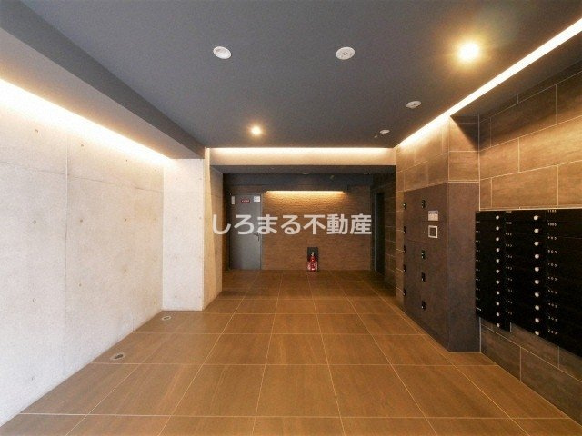 アール大阪グランデのロビー