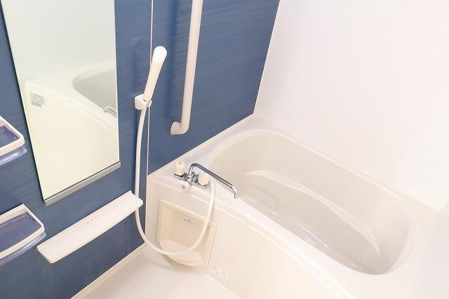 サンリットヒルの浴室