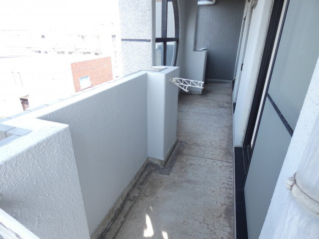 メゾンIYASAKAのバルコニー