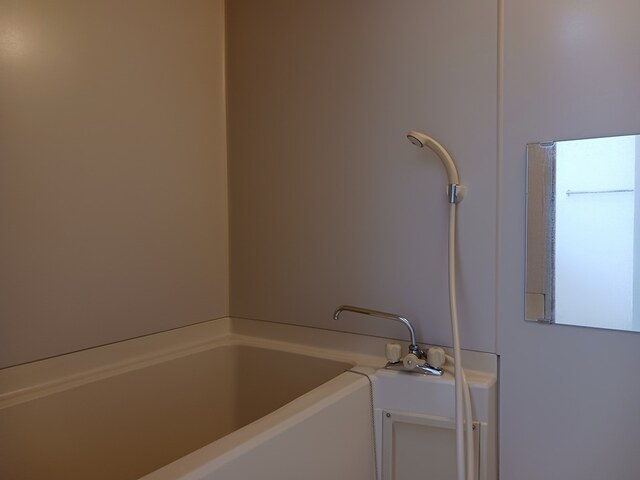 アクア・フェザー　Ａの浴室