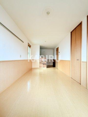 シェソワ鶴見緑地の居間・リビング