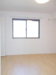 アルドールの洋室