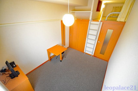 ゆったり過ごせるリビングです