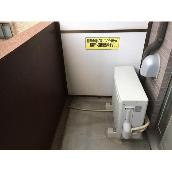 スパシエ　フィールド　川口のバルコニー