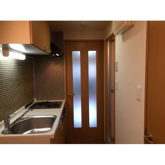 スパシエ　フィールド　川口の玄関