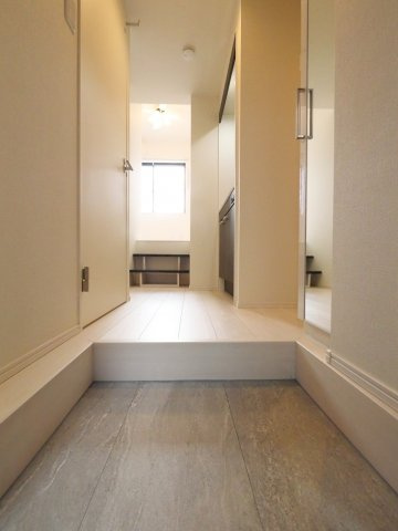 明るい室内です