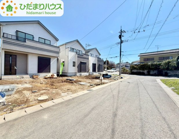 野田山崎2工区　新築戸建　2-O号棟の駐車場|2台分可能な駐車スペース（車種により異なります。）