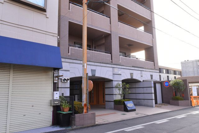 昭島市昭和町５丁目の中古マンションの外観