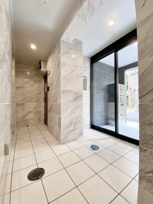 【ロビー】 | クリスタルコート新江古田