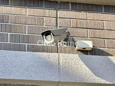 【防犯設備】 | トーキョーガーデンスイート | 【防犯カメラ】何かあった時の大事な証拠になることももちろんなりますが、防犯というくらいですので大事なのは防犯カメラがあることによって抑止力につながることですよね。