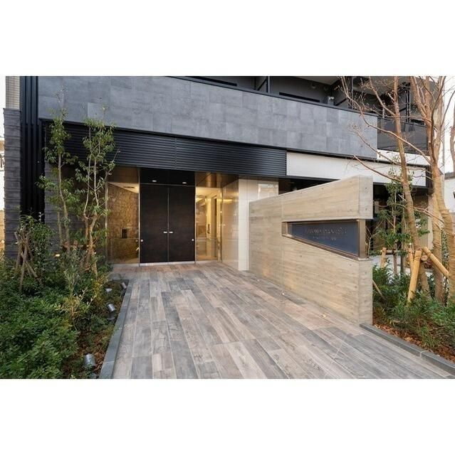 ルフォンプログレ赤塚のエントランス