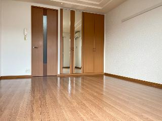 【内装】 | シェルチオ・ボスコ | 洋室