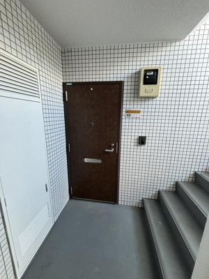 【玄関】 | メゾンドA1