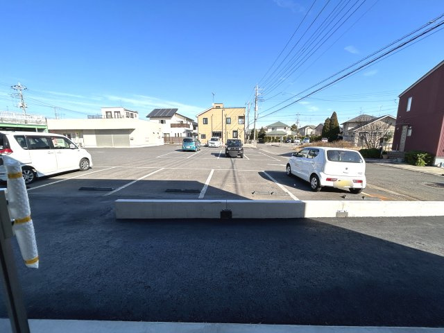 栄町テナントⅡの駐車場|共用駐車場あり