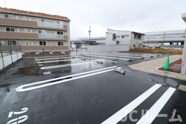 シャインピークス上越妙高 Bの駐車場