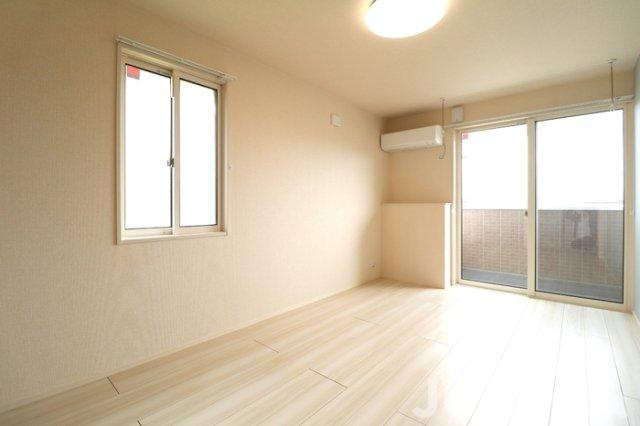 シャインピークス上越妙高 Bの居間・リビング