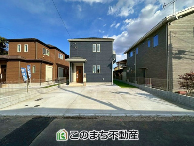 【駐車場】 | ハートフルタウン宇都宮市岩曽町1428番　Ｂ号棟 | お車並列３台分ご用意しております♪
