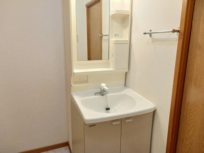 【洗面所】 | アーバンハイツ岩崎Ｂ | 広い洗面スペース