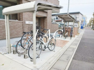 【その他共用部分】 | リオ | 駐輪場です。