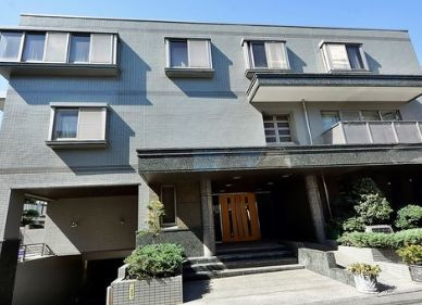 【外観】 | モンテ・オーロ | 外はこのようになっています