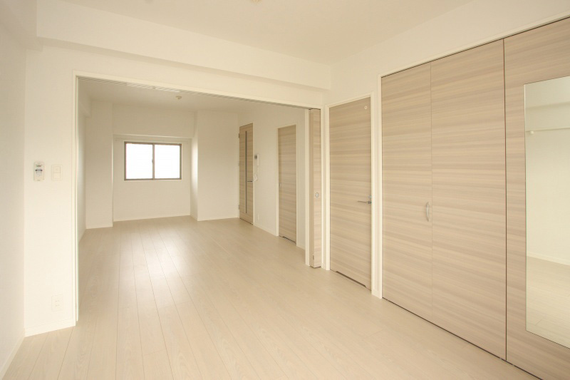 エンクレスト日赤通りの居間・リビング|おしゃれな居間です