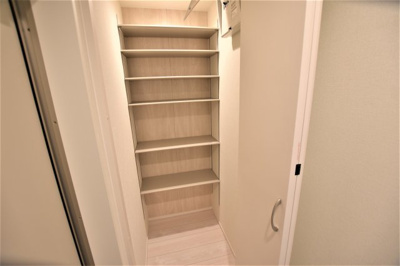 【設備】 | モユル東部市場