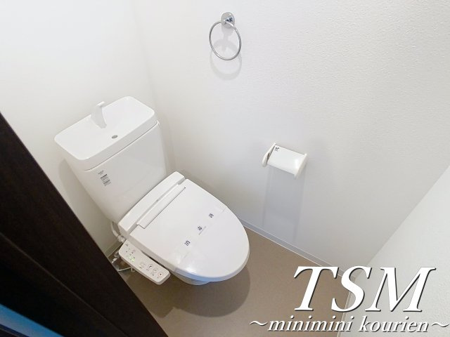 ジーメゾン枚方南中振のトイレ