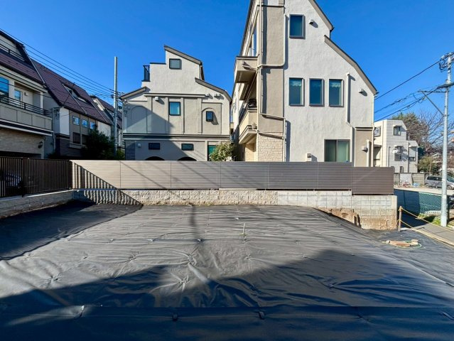 新宿区高田馬場3丁目　建築条件無し売地　残1区画の外観|現地写真（2025.12.12撮影）

現地ご見学希望・資料請求などお気軽にお問い合わせ下さい！
03-5990-5201