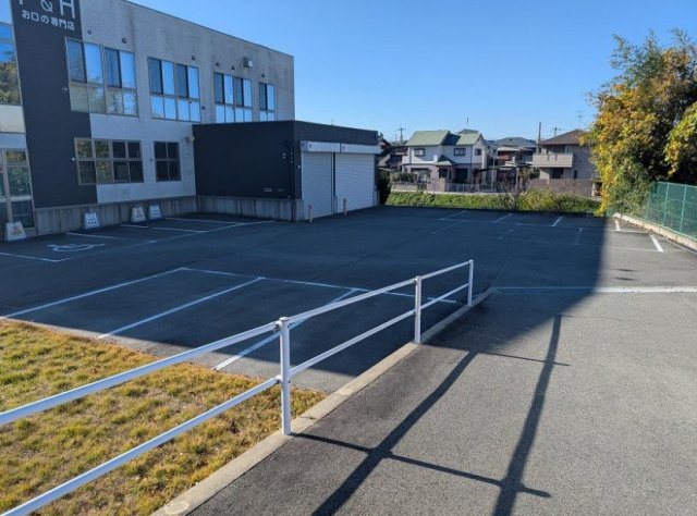大阪狭山市　借地権付き事務所の外観