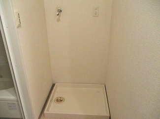 【その他】 | サーパスシティ新屋敷一番館 | 室内洗濯機置場