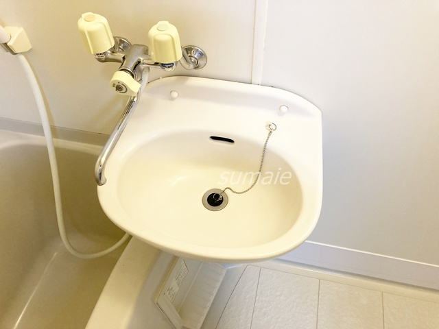 フローラルハイツの洗面所|洗面ボウル。