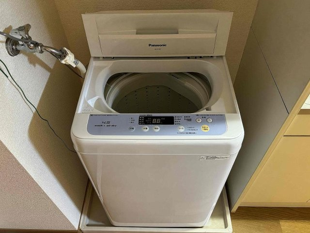 レオパレスＨＡＮＡのその他|※同タイプ部屋の写真となります（洗濯機）
