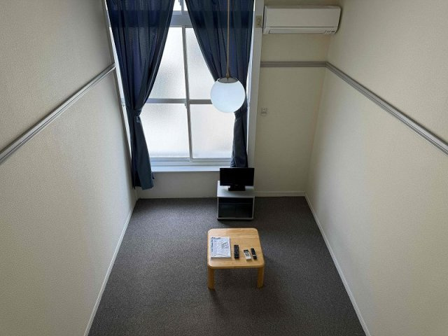 レオパレスアーバンロフト東鯖江の居間・リビング|※同タイプ部屋の写真となります