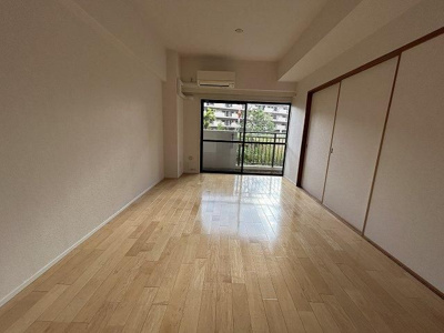 【居間・リビング】 | アーバンパーク三ツ池公園Ｗ